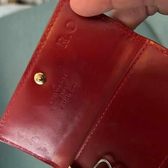 Louis Vuitton Red Vernis Key Holder, EUC - Picture 7 of 11